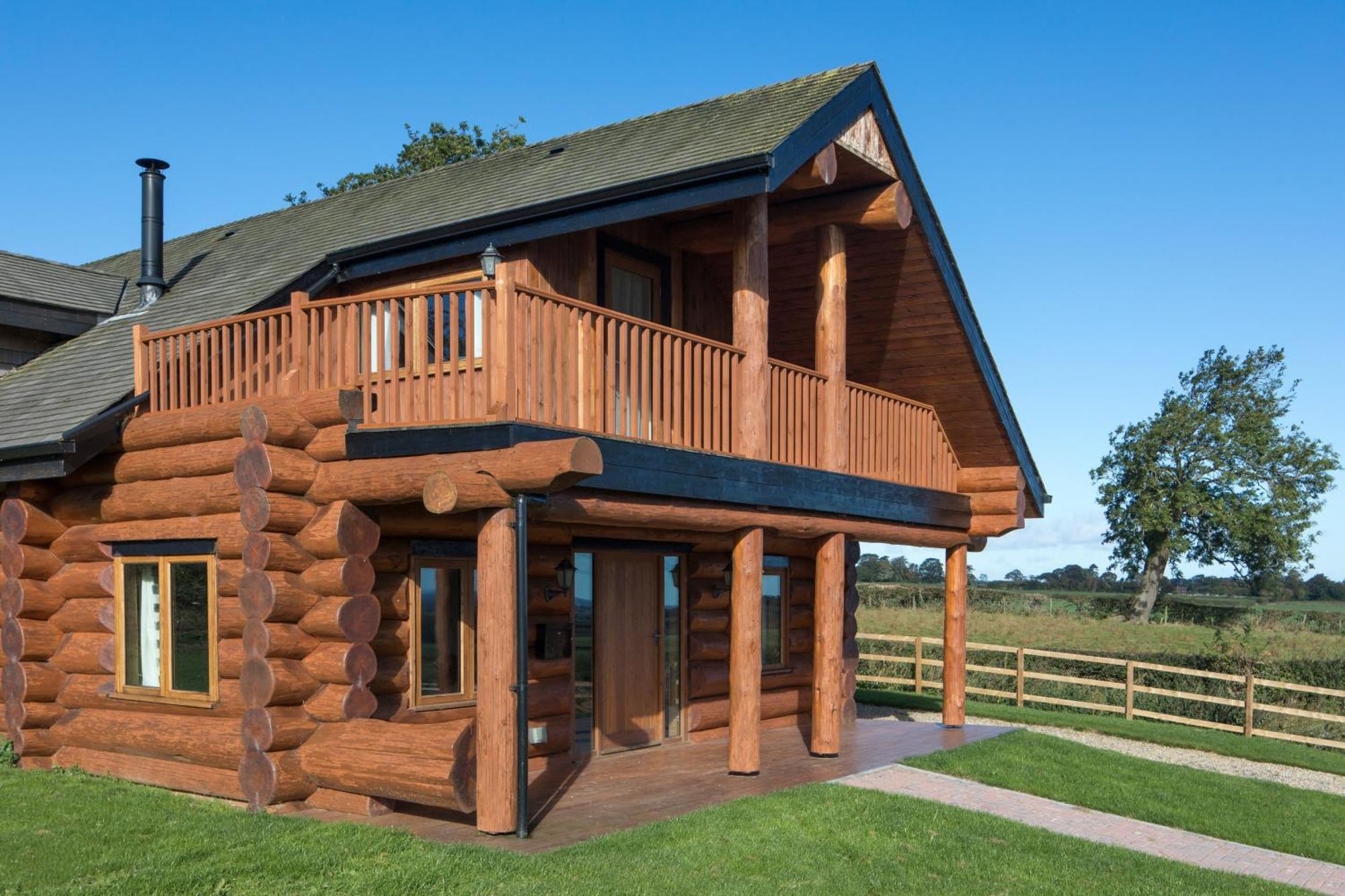 Traditional Scandinavian North American Log Home Ripon Exterior photo